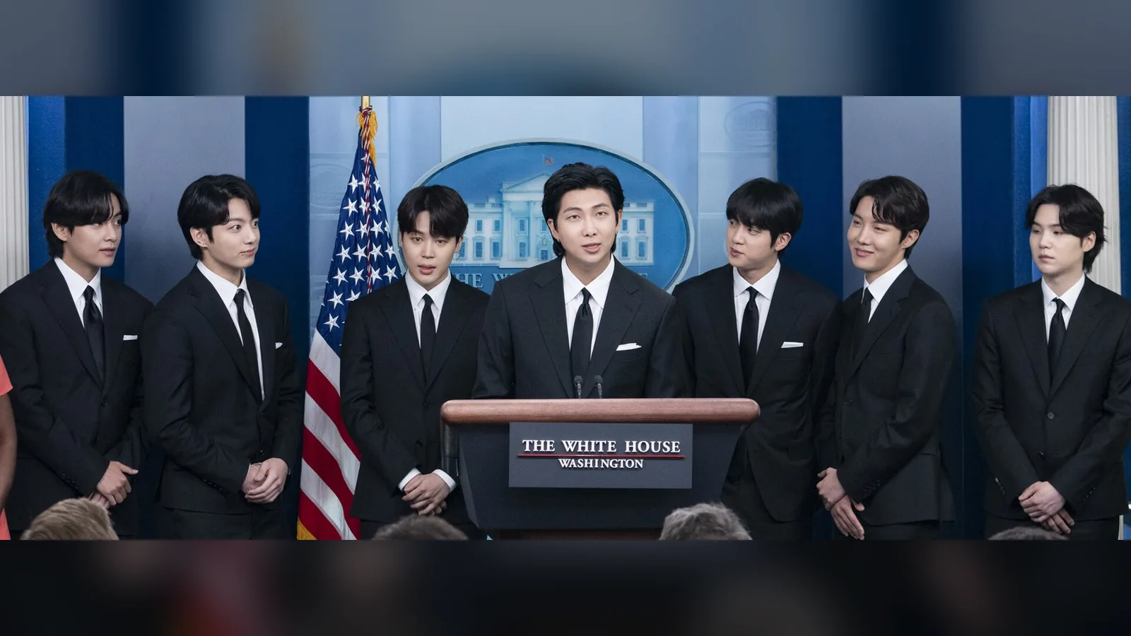 BTS em São Paulo grupo completo
